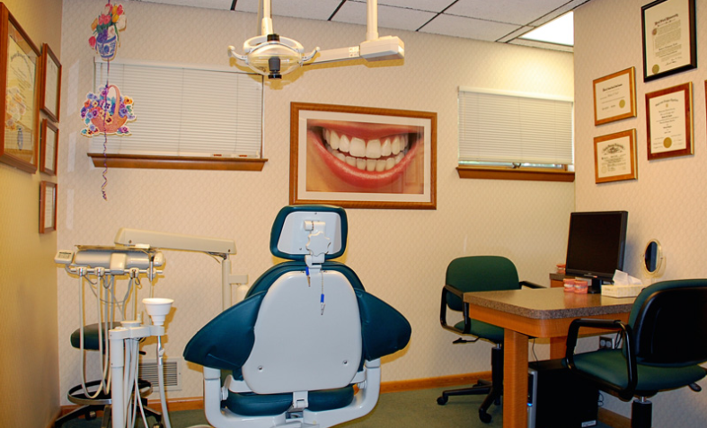 Loeb Orthodontics | 180 Ramapo Valley Rd, Oakland, NJ 07436, USA | Phone: (201) 337-3701