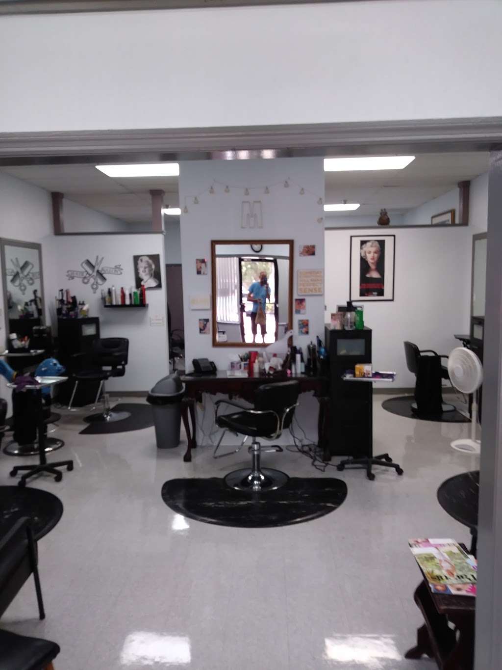 Salon 04 & Co | 1096 Spirit Lake Rd, Winter Haven, FL 33880, USA | Phone: (863) 293-2449