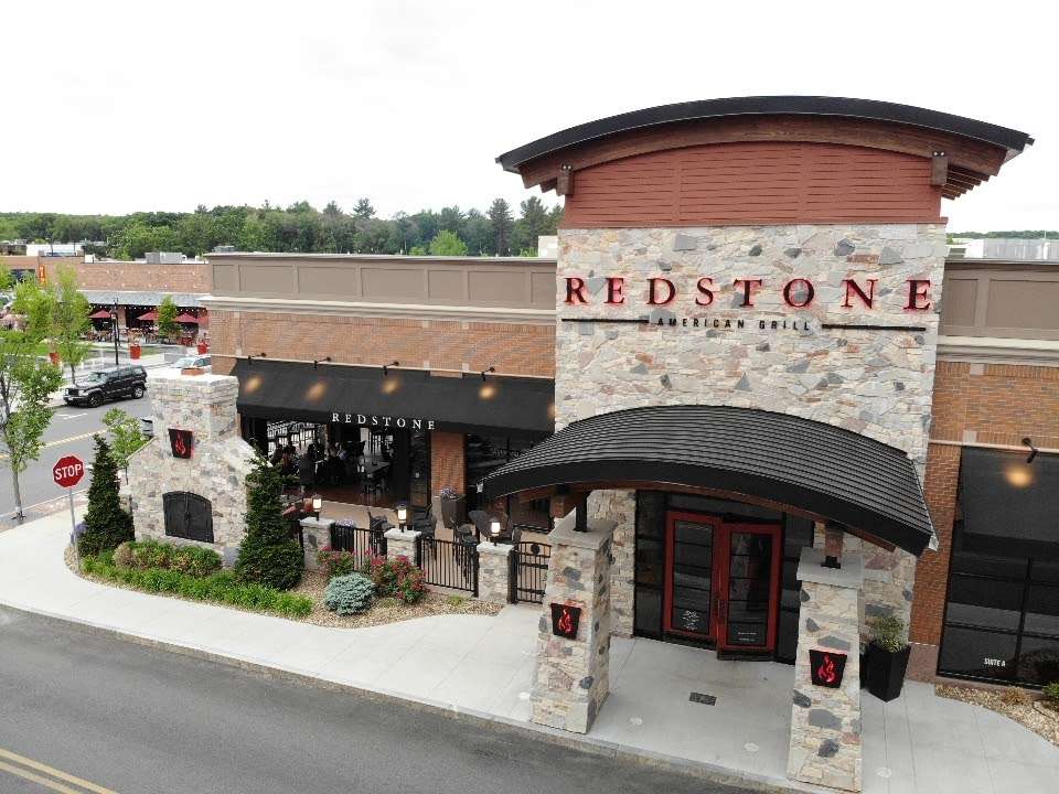 Redstone American Grill | 20 3rd Ave, Burlington, MA 01803, USA | Phone: (781) 229-0330