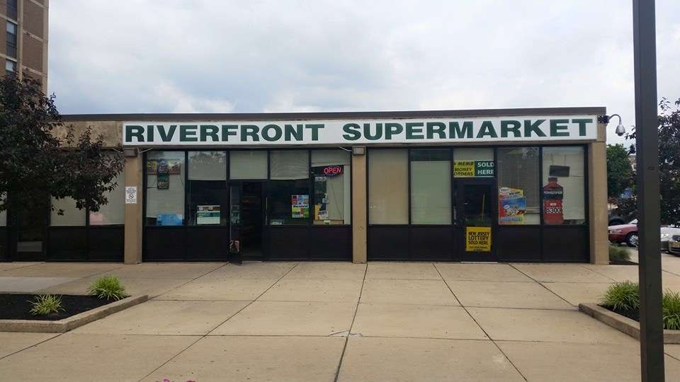 River Front Food Market | 130 Mickle Blvd, Camden, NJ 08103, USA | Phone: (856) 541-4443