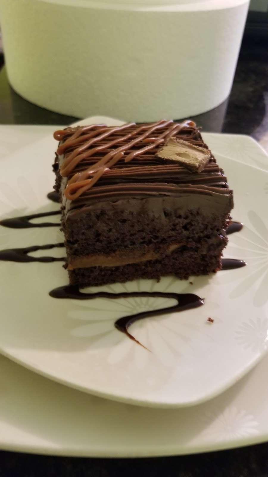 4 Leches Cake Shop & Bakery | 507 S General McMullen Dr, San Antonio, TX 78237, USA | Phone: (210) 284-8424