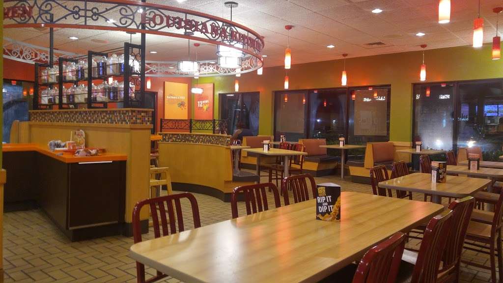 Popeyes Louisiana Kitchen | 2825 N Military Trl, West Palm Beach, FL 33409, USA | Phone: (561) 689-7767