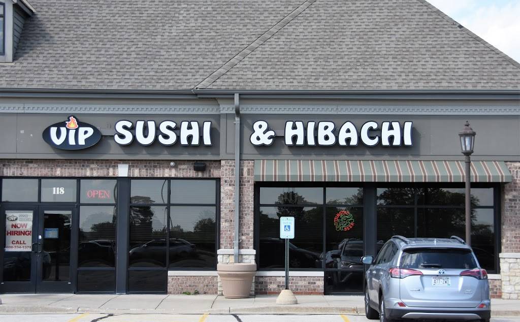 Vip Sushi & Hibachi | 1288 Summit Ave #118, Oconomowoc, WI 53066, USA | Phone: (262) 354-3626