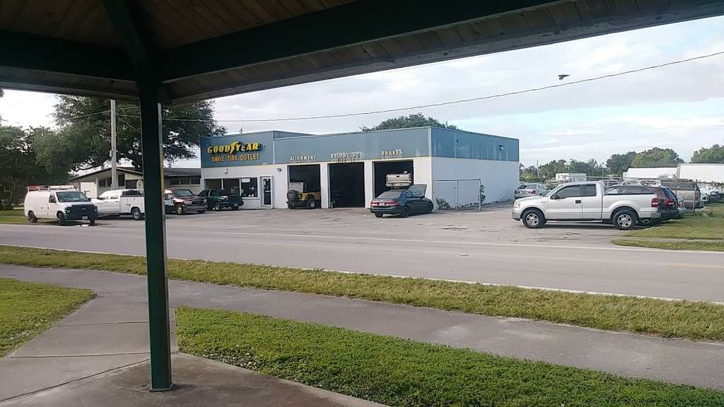 DAVIE TIRE OUTLET | 5841 SW 45th St, Davie, FL 33314, USA | Phone: (954) 321-6618