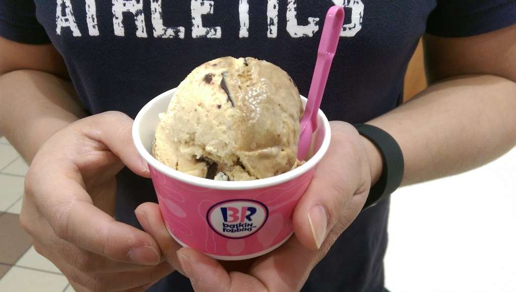 Baskin-Robbins | 2084 S Atlantic Blvd, Monterey Park, CA 91754, USA | Phone: (323) 722-5094