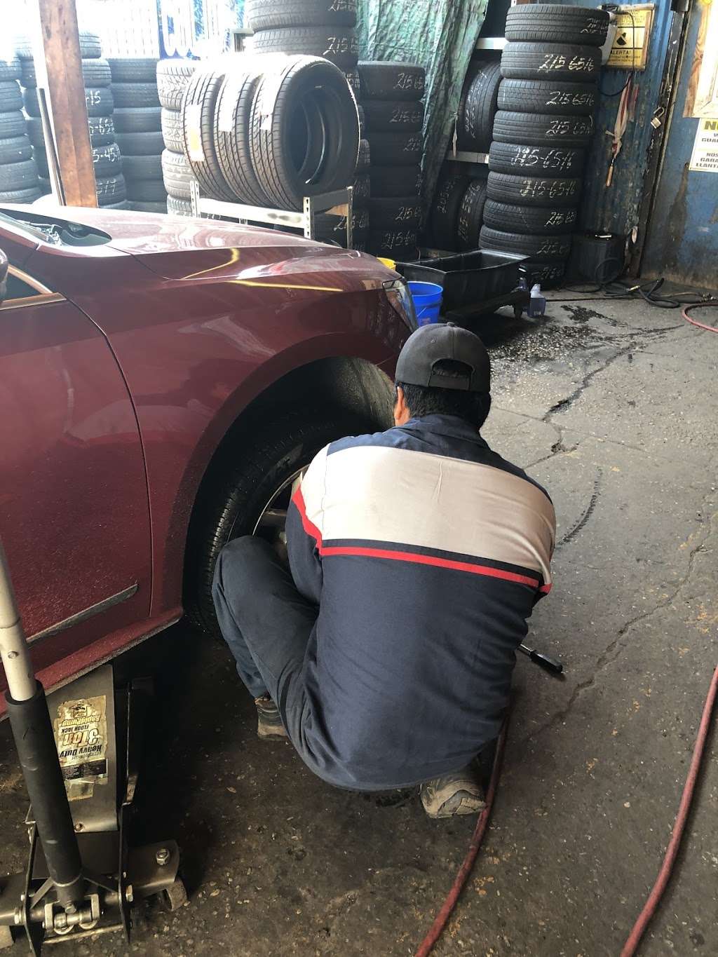 Rays Tire Flat | 1064 Garfield Ave, Jersey City, NJ 07305, USA | Phone: (201) 539-7085