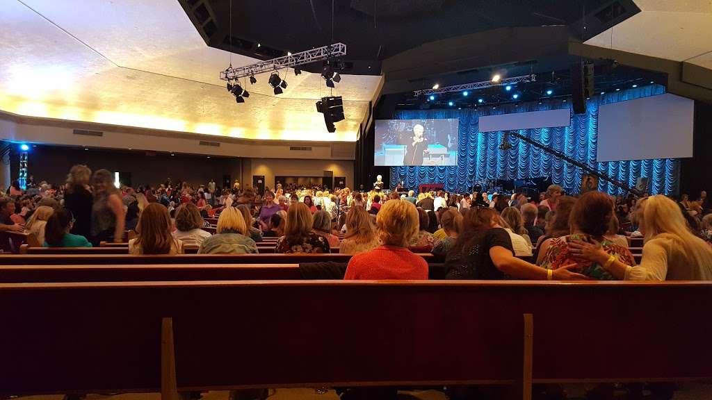 Church for the Nations | 6225 N Central Ave, Phoenix, AZ 85012, USA | Phone: (602) 861-0000