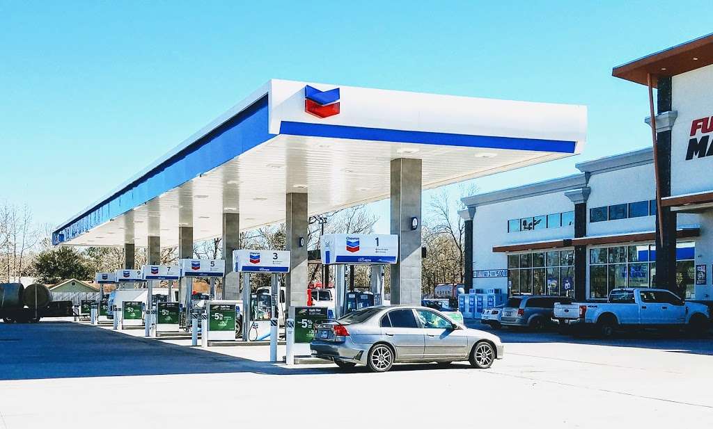 Chevron | 210 US-90, Devers, TX 77538, USA | Phone: (936) 549-7005