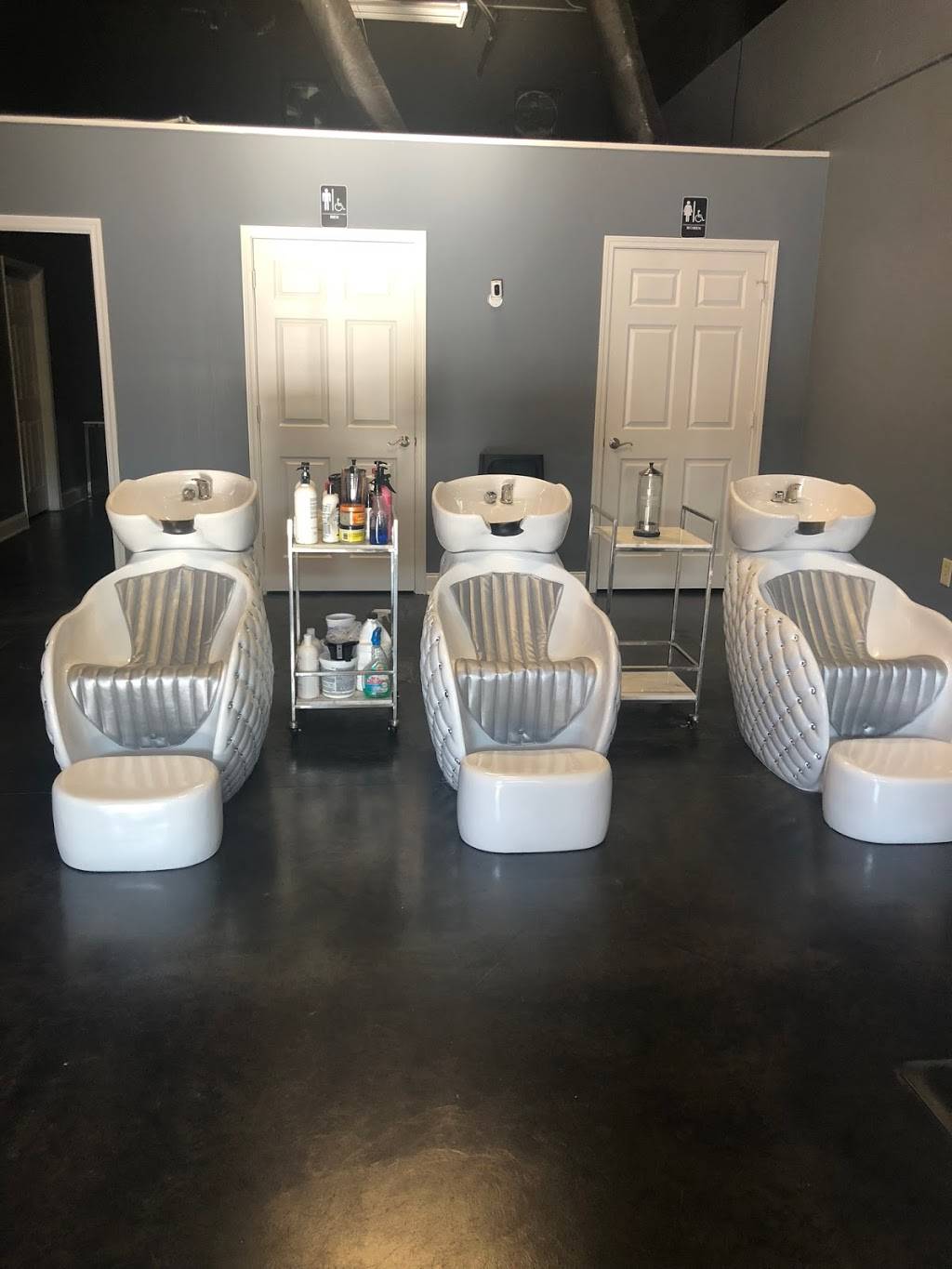 Nouveau Boutique & Beauty Bar | 8936 Airways Blvd Suite 5, Southaven, MS 38671, USA | Phone: (662) 470-5461