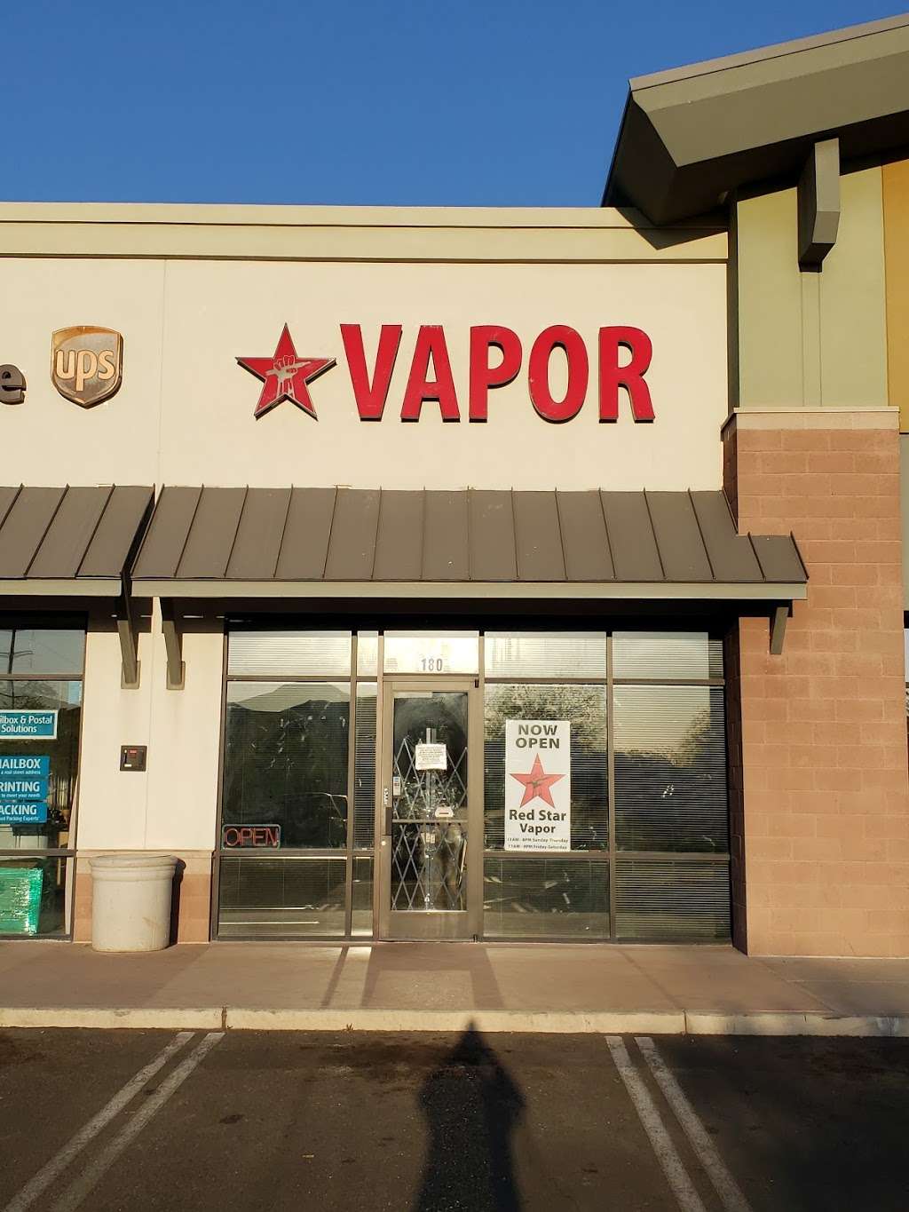 Red Star Vapor & CBD | 2030 W Baseline Rd Suite #180, Phoenix, AZ 85041, USA | Phone: (480) 430-7042