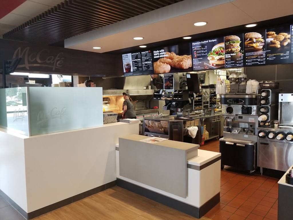 McDonalds | 8120 Voyager Pkwy, Colorado Springs, CO 80920, USA | Phone: (719) 593-0511