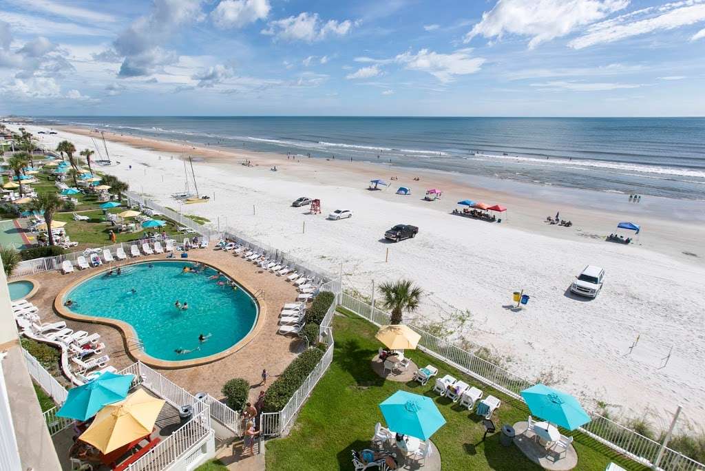 Perrys Ocean Edge Resort | 2209 S Atlantic Ave, Daytona Beach, FL 32118, USA | Phone: (800) 447-0002