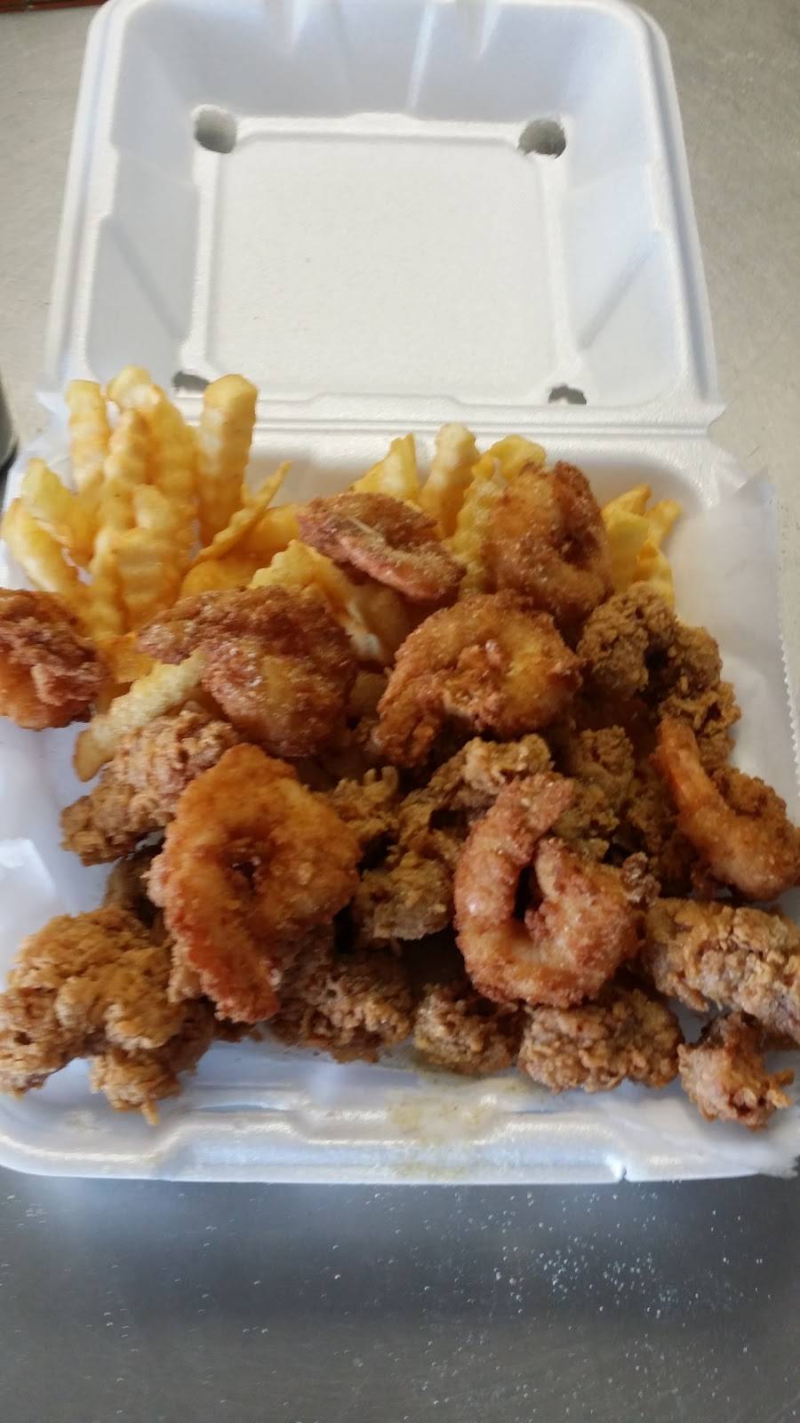 Louisiana Fish & Chicken | 6145 Merrill Rd #3428, Jacksonville, FL 32277, USA | Phone: (904) 745-9050
