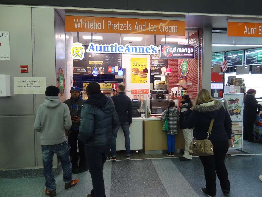 Auntie Annes | Photo 4 of 8 | Address: 4 South St, New York, NY 10004, USA | Phone: (631) 574-7700