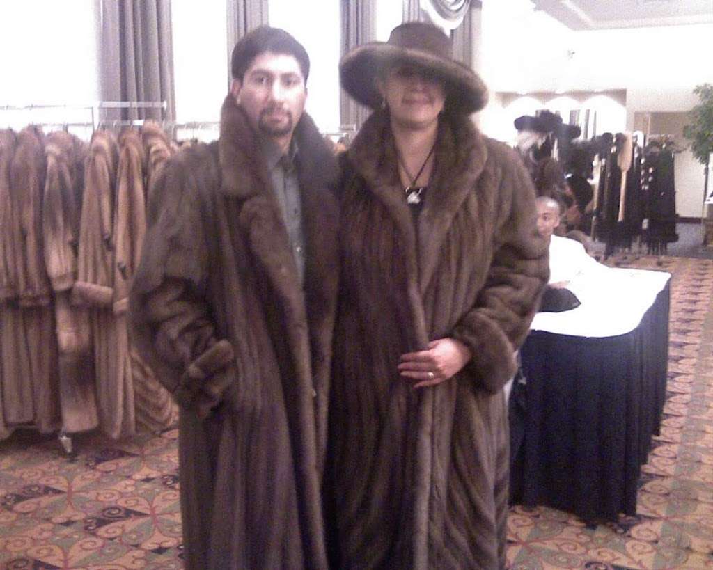 Antonovich Furs | 125 US-46, Totowa, NJ 07512, USA | Phone: (800) 919-3877