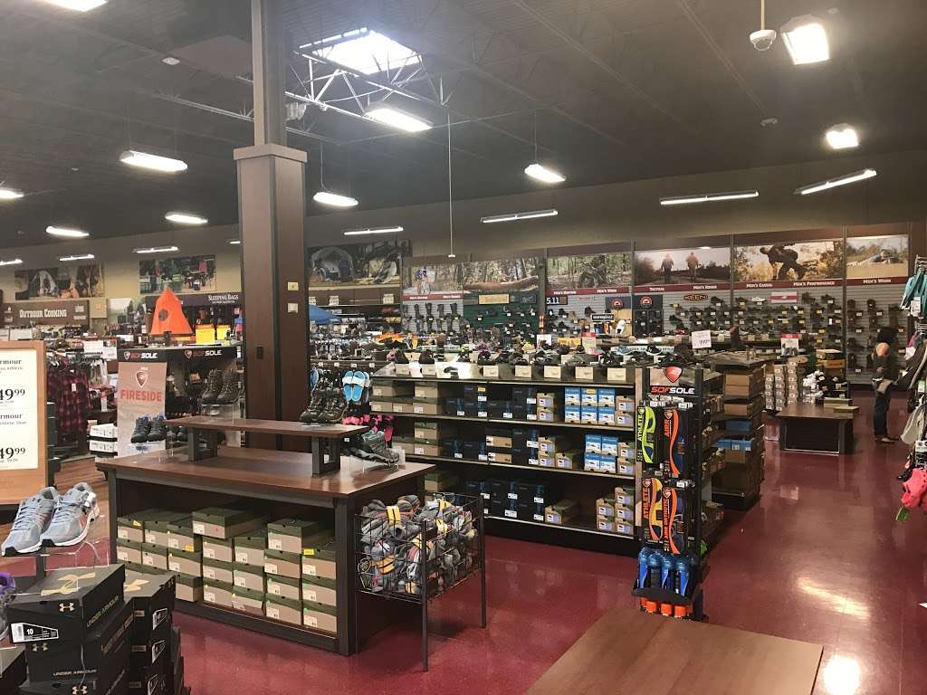 Gander Outdoors of Mooresville | 236 Norman Station Blvd, Mooresville, NC 28117, USA | Phone: (704) 360-6126