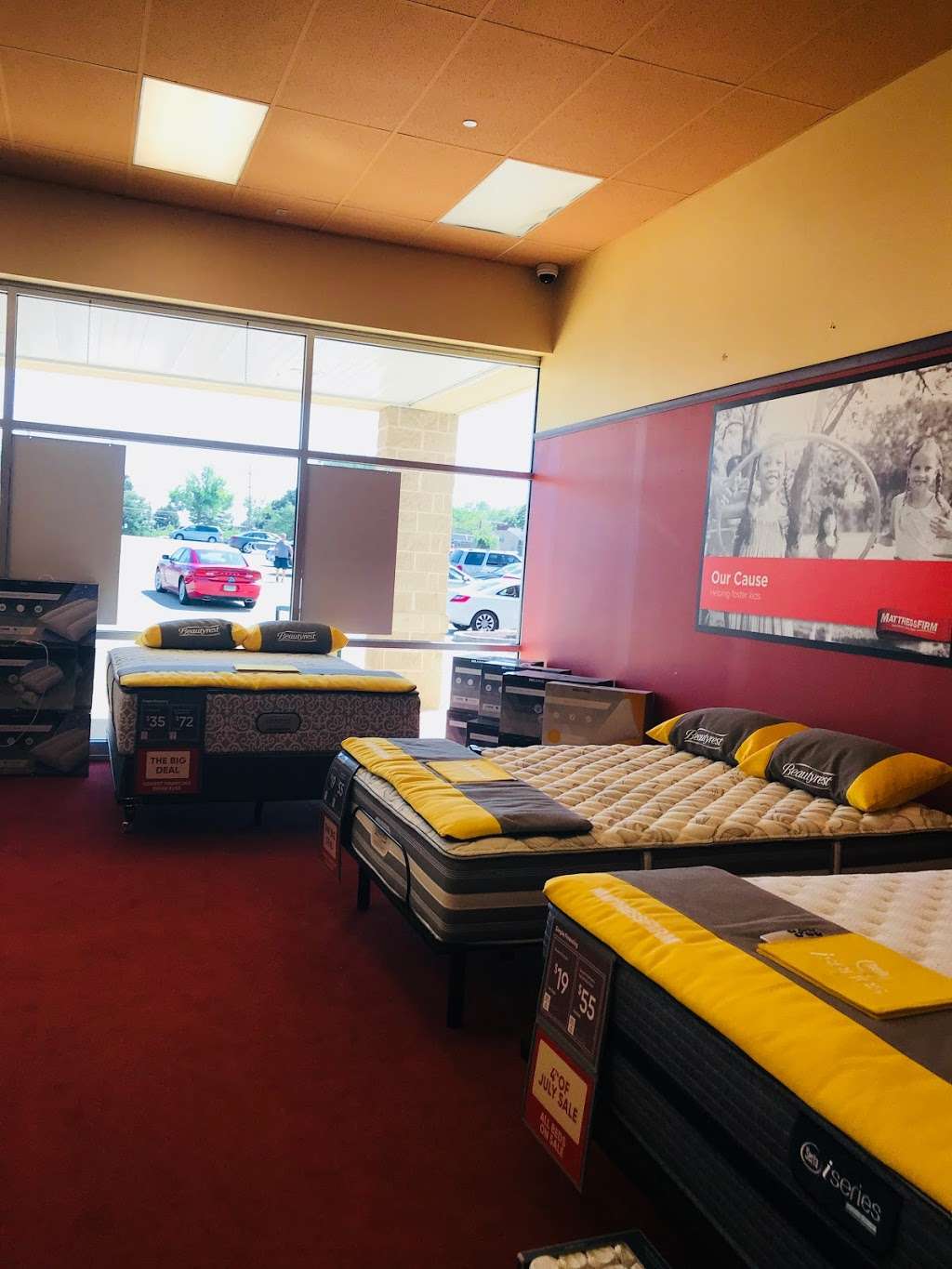 Mattress Firm Roxborough-Manayunk | 7100 Ridge Ave, Philadelphia, PA 19128, USA | Phone: (215) 509-1028