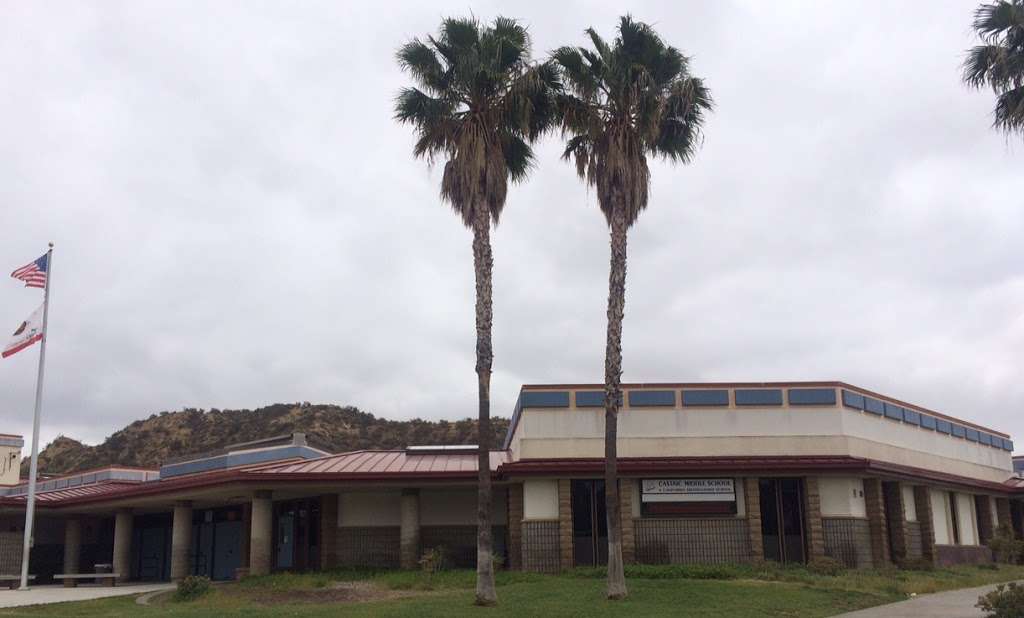 Castaic Middle School | 28900 Hillcrest Pkwy, Castaic, CA 91384 | Phone: (661) 257-4550