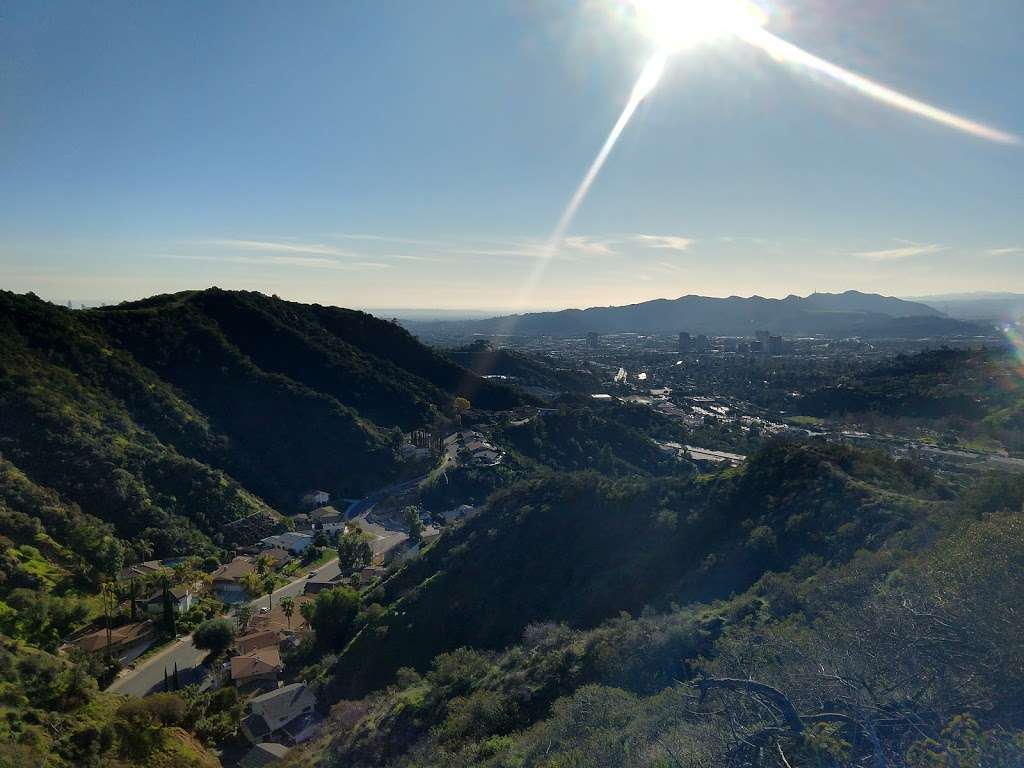 San Rafael Hill | Ridge Motorway, Glendale, CA 91208, USA