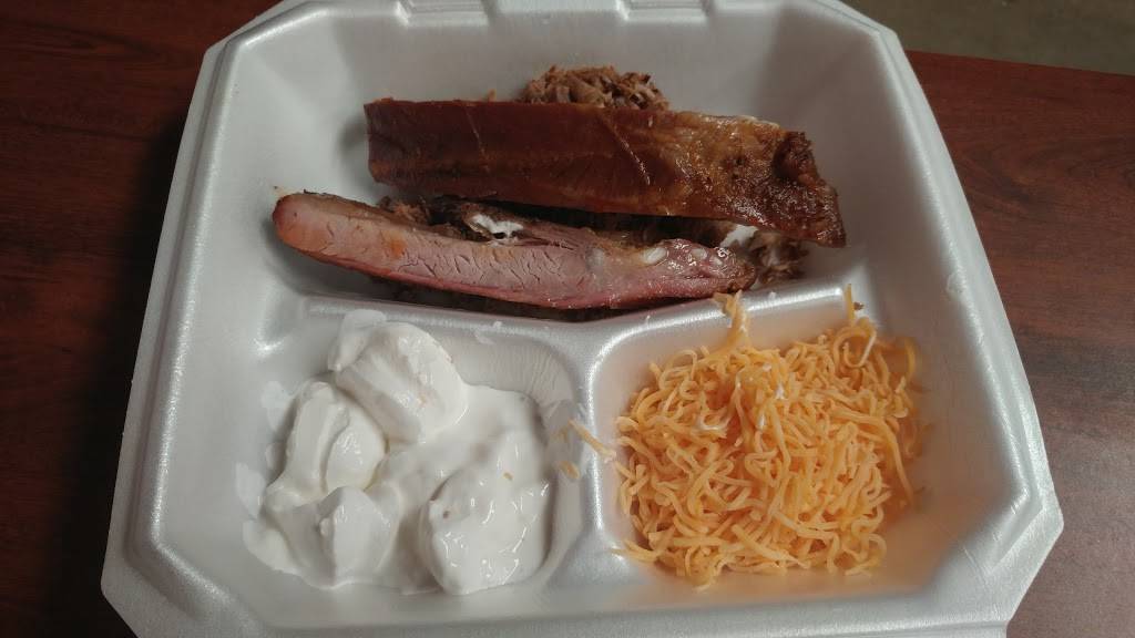 Eddies Barbeque | 1324 E 50th St, Lubbock, TX 79404, USA | Phone: (806) 747-3736