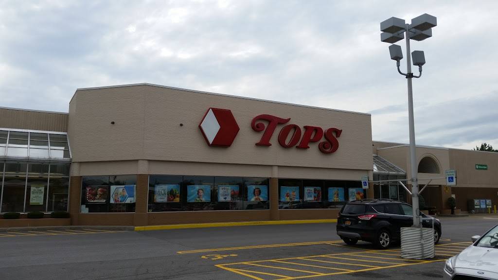 TOPS Friendly Markets | 9660 Transit Rd, East Amherst, NY 14051, USA | Phone: (716) 515-3525