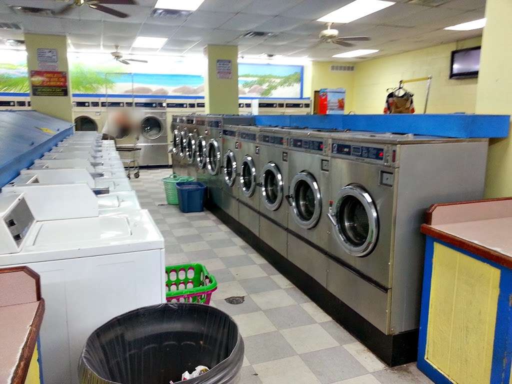 Qwik Wash & Dry | 1820 Hillcrest St, Mesquite, TX 75149, USA | Phone: (214) 815-8652