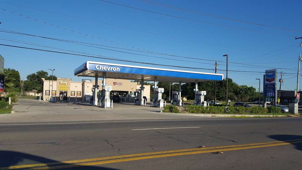 Chevron | 12202 Almeda Rd, Houston, TX 77045, USA | Phone: (713) 433-3282