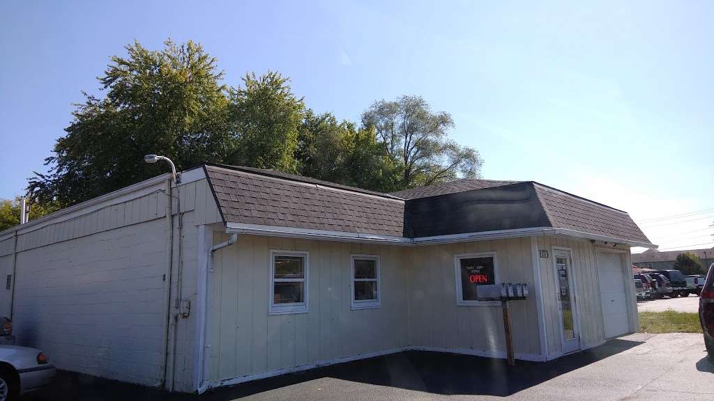 Trader Johns Out Post | 1173 N La Fox St, South Elgin, IL 60177 | Phone: (847) 741-3388