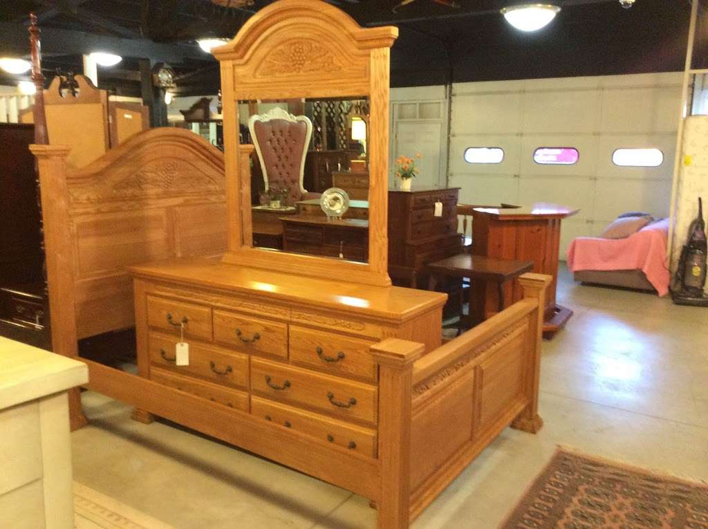 Furniture4U of Lititz | 243 S Broad St, Lititz, PA 17543, USA | Phone: (717) 519-9657