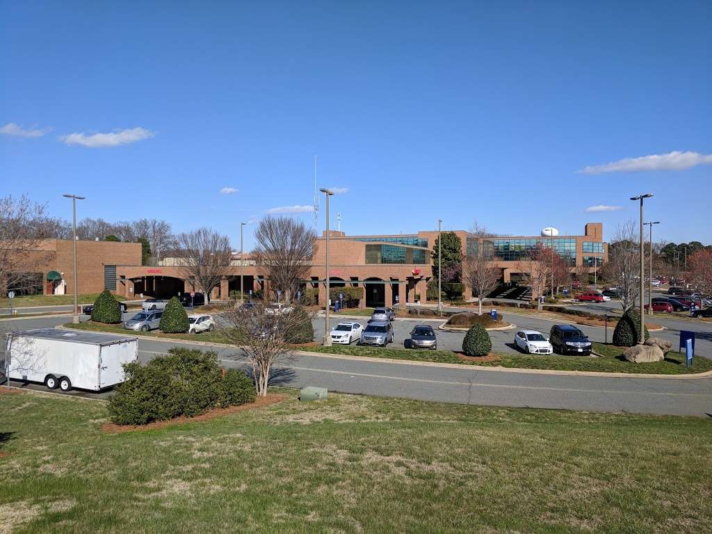 Lake Norman Medical Group, The Center for Surgical Weight Loss a 131 Medical Park Rd 303