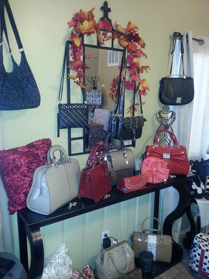 Generation 3 purses and gifts | 34995 Yucaipa Blvd, Yucaipa, CA 92399, USA | Phone: (909) 936-1512