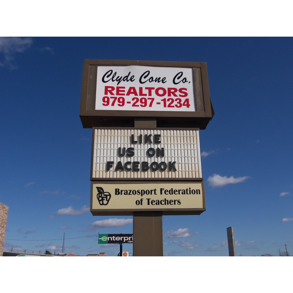 Clyde Cone Realtors | 1227 TX-332, Clute, TX 77531, USA | Phone: (979) 265-4701