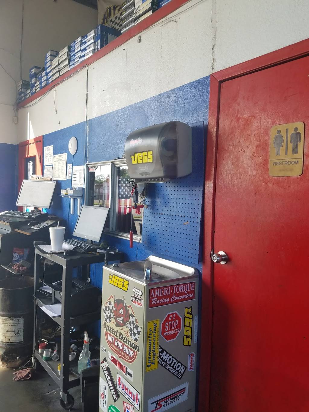 Minit Man 10 Minit Oil Change | 5342 Kostoryz Rd, Corpus Christi, TX 78415 | Phone: (361) 855-5920