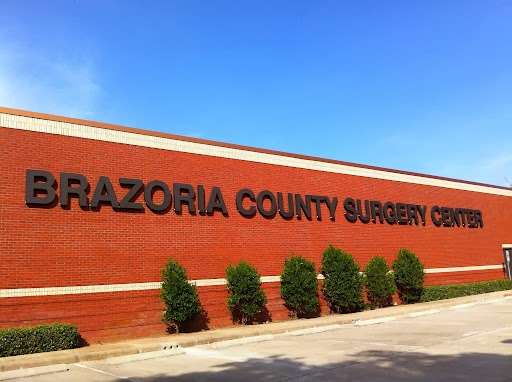 Brazoria County Surgery Center: Anil Sinha, MD | 2760 Brazos Pkwy, Angleton, TX 77515, USA | Phone: (979) 848-5900