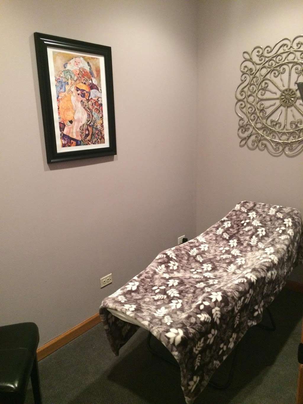 Complete Wellness Center | 12928 South La Grange Road, Palos Park, IL 60464 | Phone: (708) 586-2331