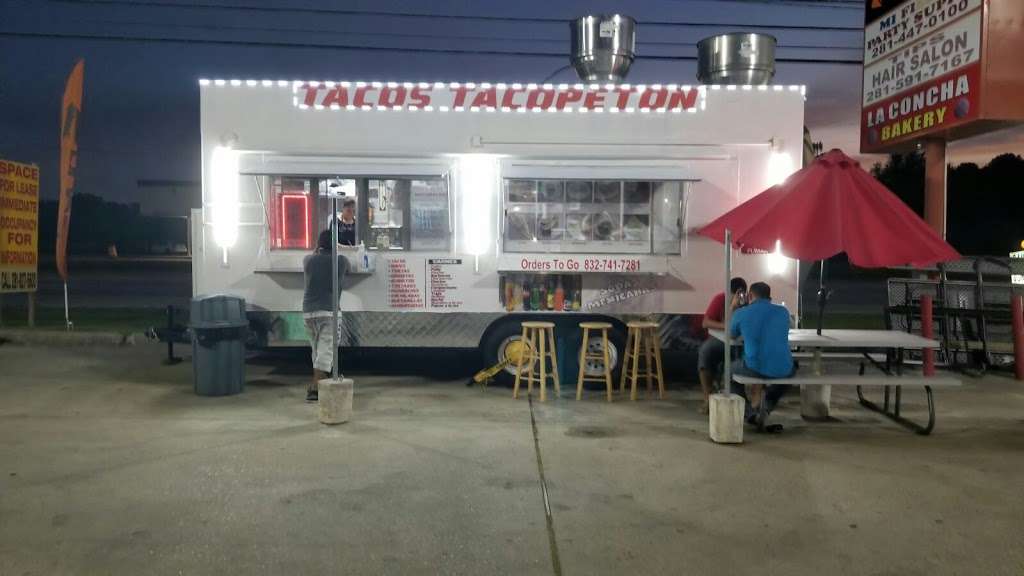 Tacos Tacopeton | 10176 Veterans Memorial Dr, Houston, TX 77038, USA | Phone: (832) 741-7281