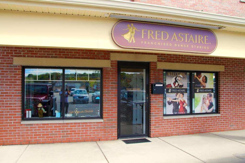 Fred Astaire Dance Studio | 835 W Central St #3, Franklin, MA 02038, USA | Phone: (508) 528-6200