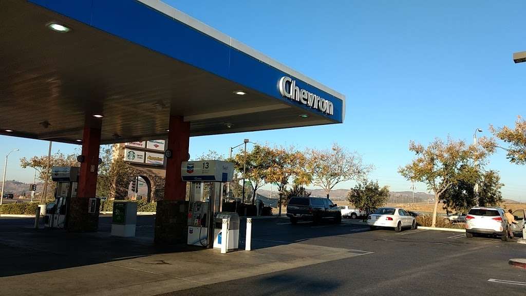 Chevron Winchester | 30616 Benton Rd, Winchester, CA 92596, USA | Phone: (951) 325-5861