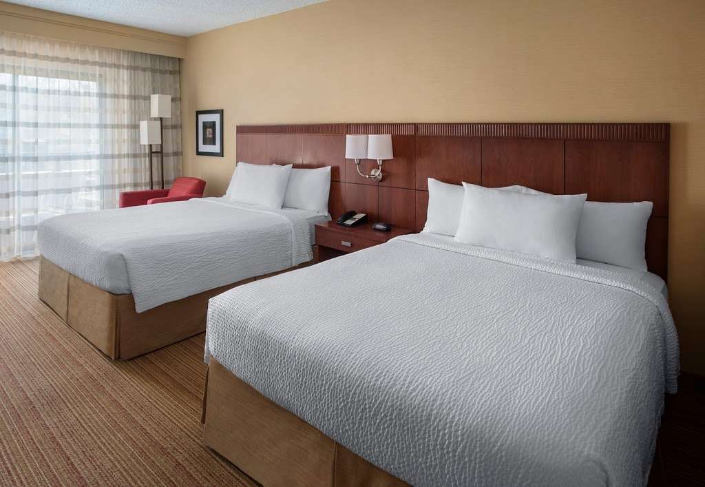 Courtyard by Marriott Hanover Whippany | 157 Route 10 East, Whippany, NJ 07981, USA | Phone: (973) 887-8700