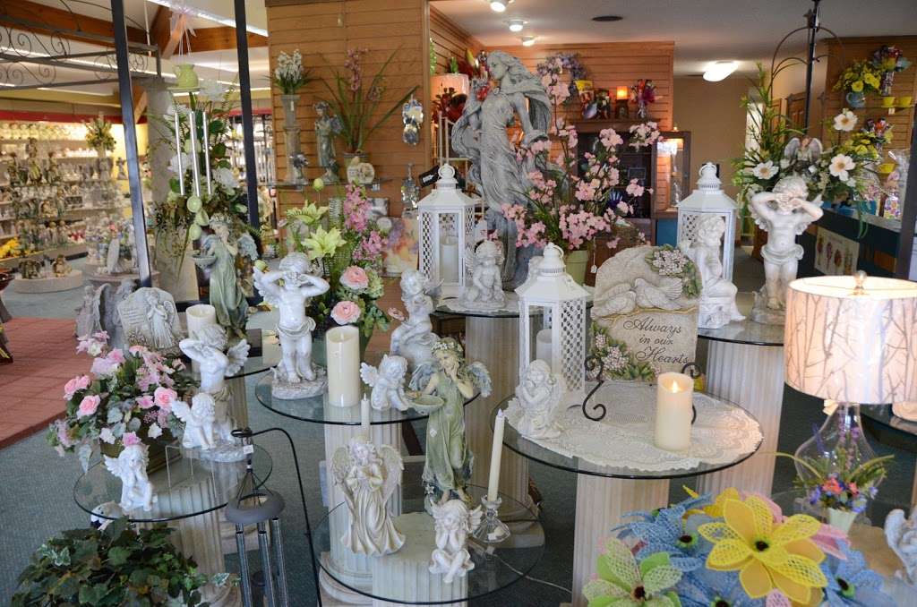 Steves Flowers and Gifts | 3150 Thompson Rd, Indianapolis, IN 46227 | Phone: (317) 787-3431