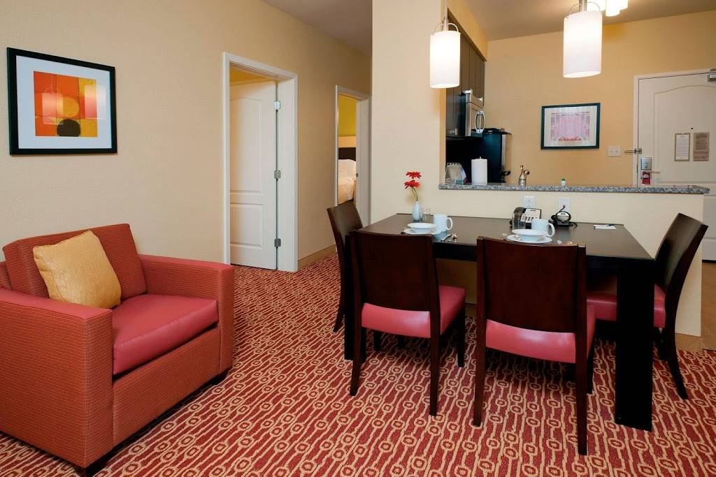 TownePlace Suites by Marriott Nashville Airport | 2700 Elm Hill Pike, Nashville, TN 37214, USA | Phone: (615) 232-3830