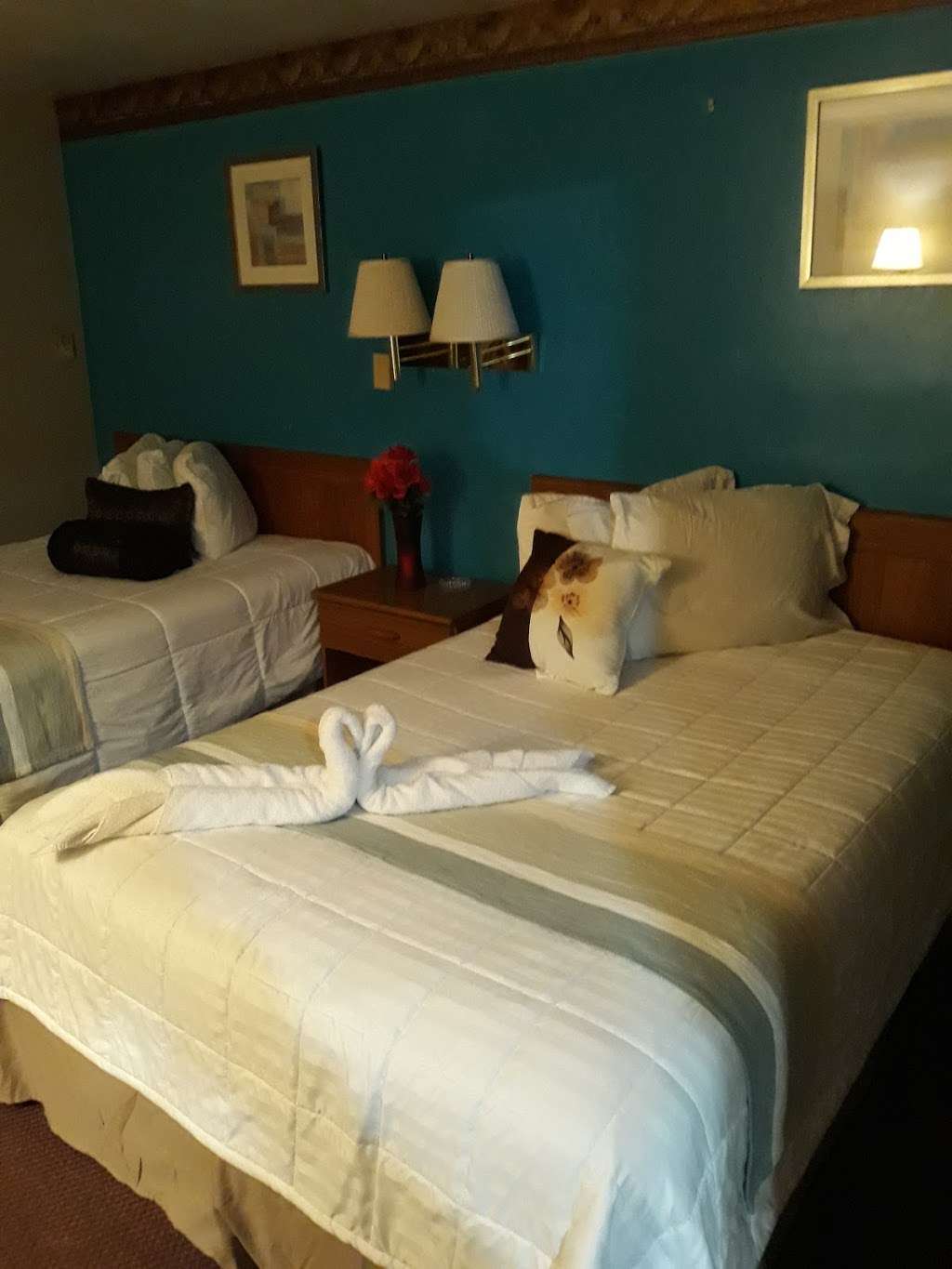 Budget Inn | 1122 N Royal Ave, Front Royal, VA 22630, USA | Phone: (540) 635-2196