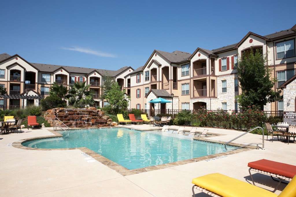 Boulder Creek Apartment Homes | 12330 Vance Jackson Rd, San Antonio, TX 78230, USA | Phone: (210) 971-5445