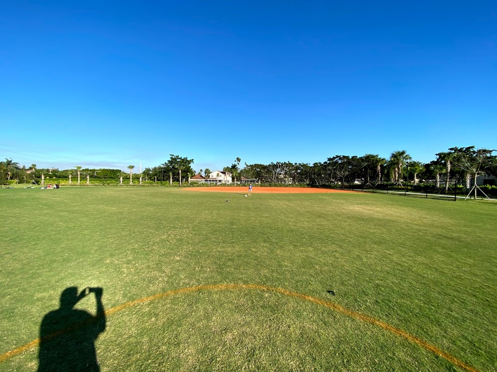 Indian Trace Park | 400 Indian Trace, Weston, FL 33326, USA | Phone: (954) 389-4321