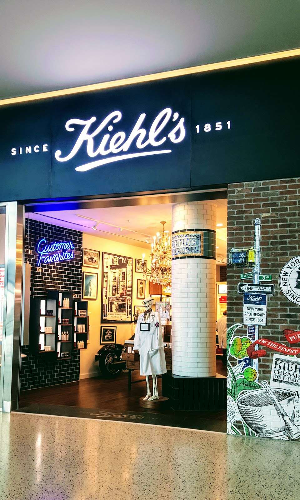 Kiehls | 3870 N Terminal Rd, Houston, TX 77032, USA | Phone: (281) 230-3100