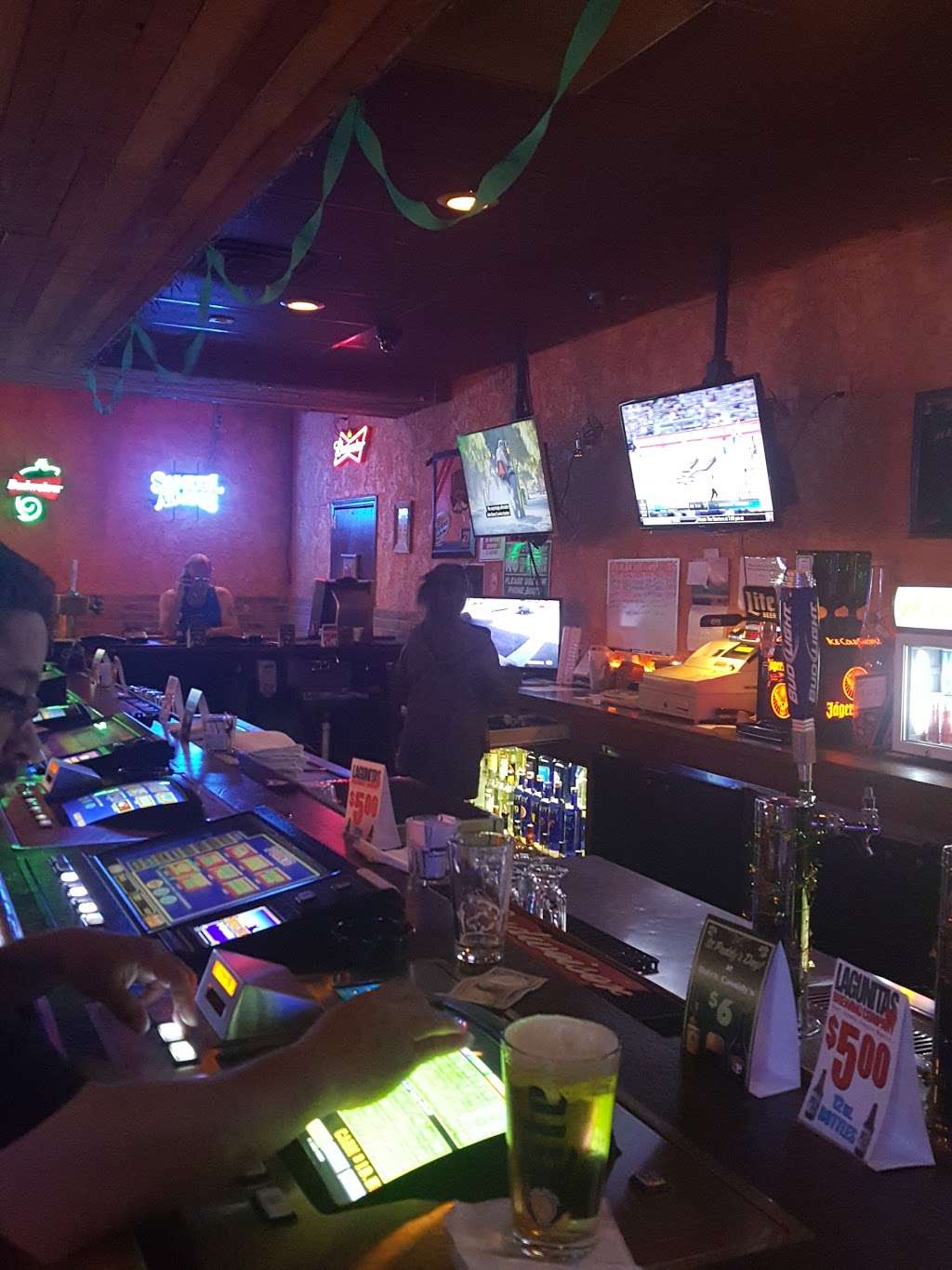 Butch Cassidys Bar & Grill | 5225 E Tropicana Ave F, Las Vegas, NV 89122, USA | Phone: (702) 434-0678