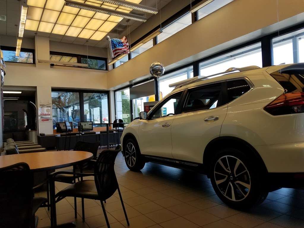 Midway Nissan | 2209 W Bell Rd, Phoenix, AZ 85023, USA | Phone: (602) 635-6512