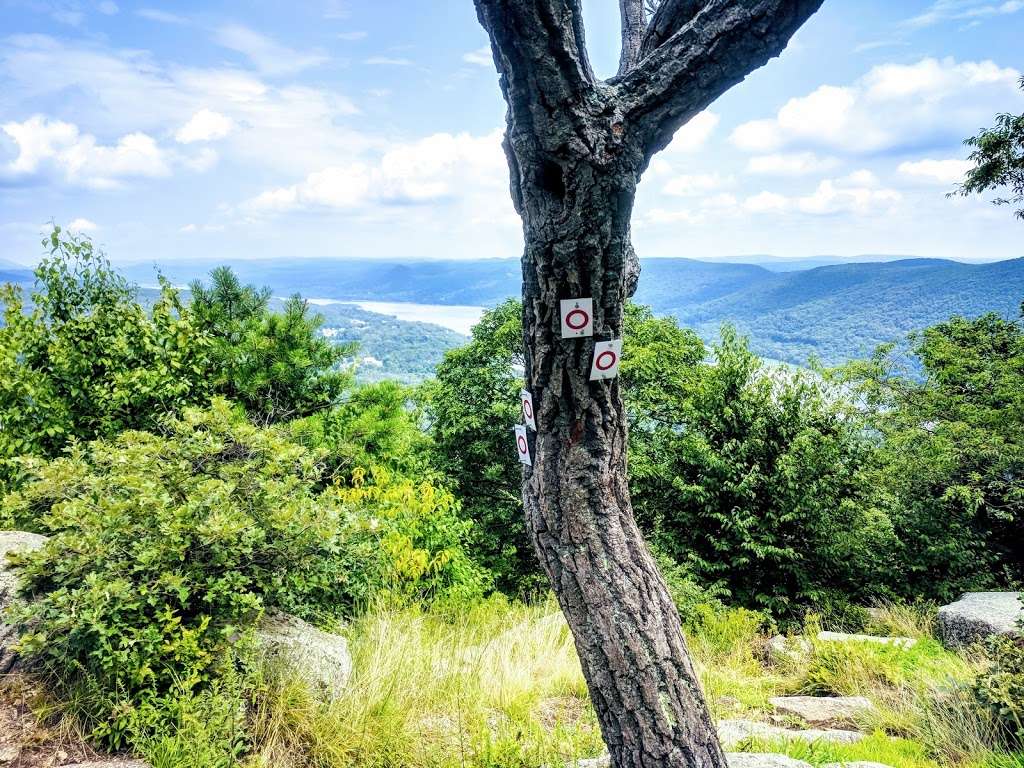 Bear Mountain Peak | Major Welch Trail, Tomkins Cove, NY 10986, USA