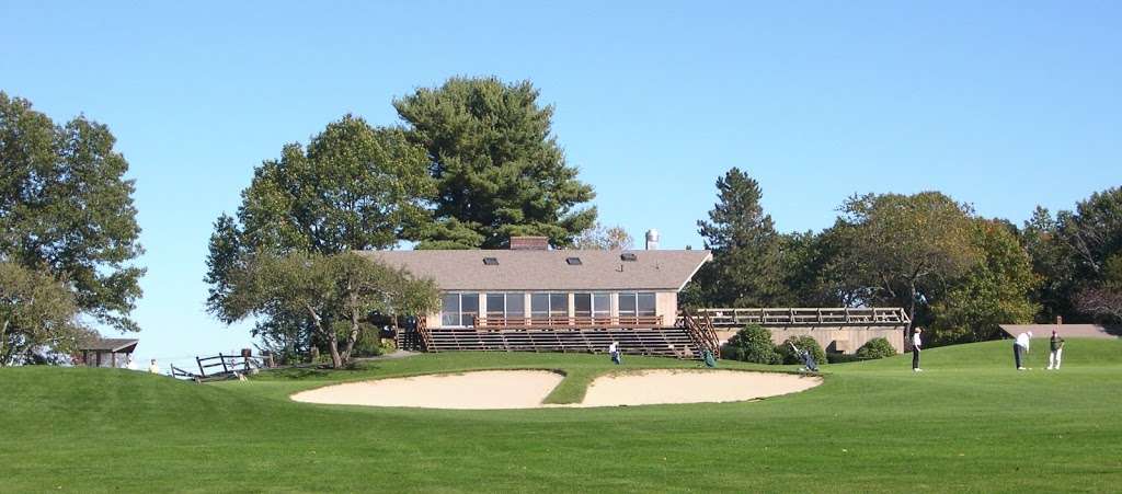 Middleton Golf Course | 105 S Main St, Middleton, MA 01949 | Phone: (978) 774-4075