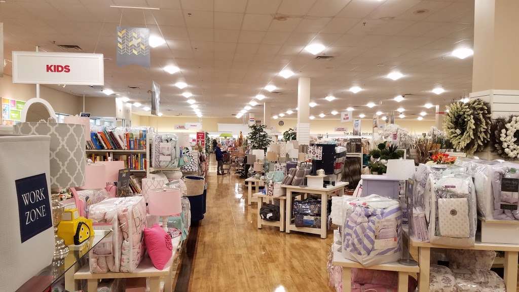 HomeGoods | 13422 Archer Ave, Lemont, IL 60439 | Phone: (630) 243-6262